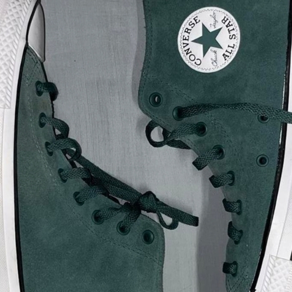 Chuck Taylor Leather Lace Up Converse Men's Forest Green High-Tops - Picture 3 of 3